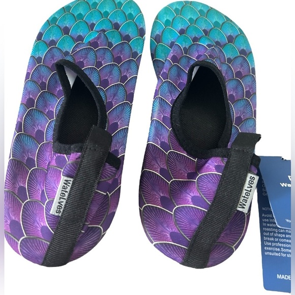 Water Shoes for Womens / Mens Barefoot Quick-Dry Aqua Socks for Beach Swim - NWT - Picture 10 of 11